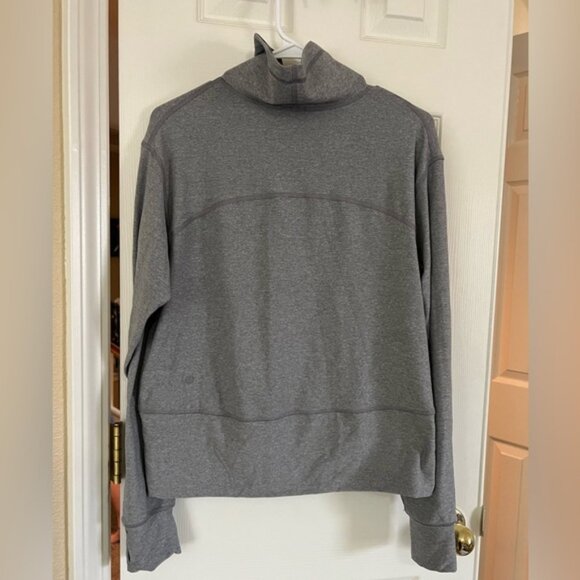 Lululemon Ready to Rulu Pullover - Picture 4 of 7
